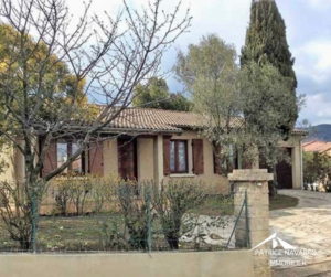 Lire la suite à propos de l’article Maison 5 pièces à TOULAUD  