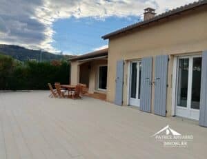 Lire la suite à propos de l’article Maison plain-pied 6 pièces 106 m² à COLOMBIER LE JEUNE